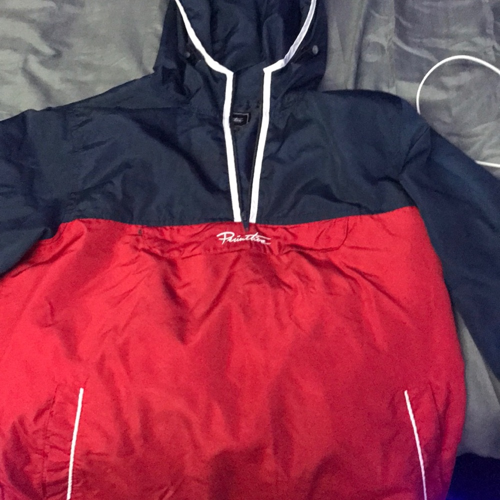 Wind breaker